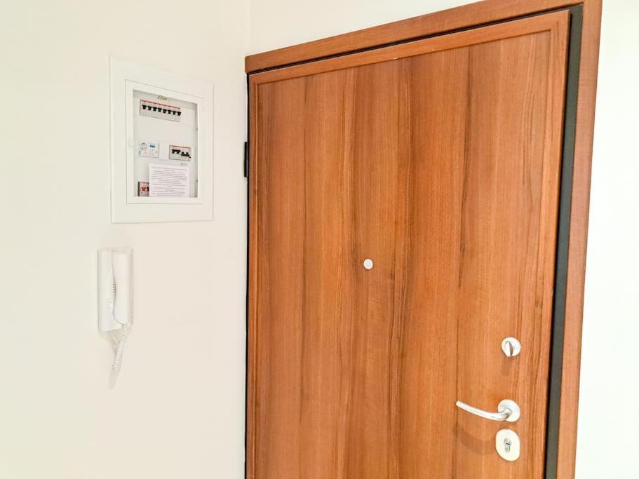Luxury Suite Патра Екстериор снимка