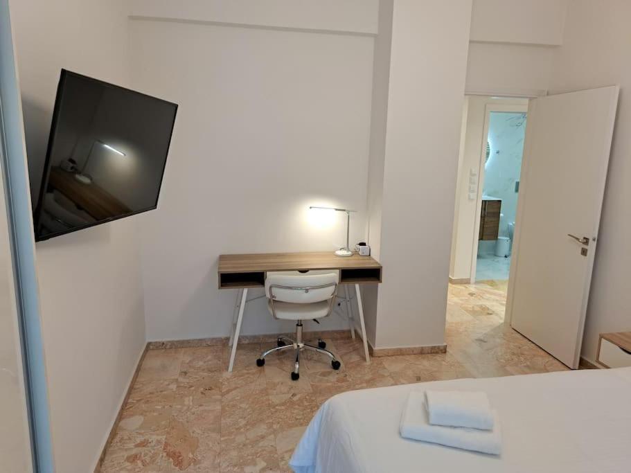 Luxury Suite Патра Екстериор снимка